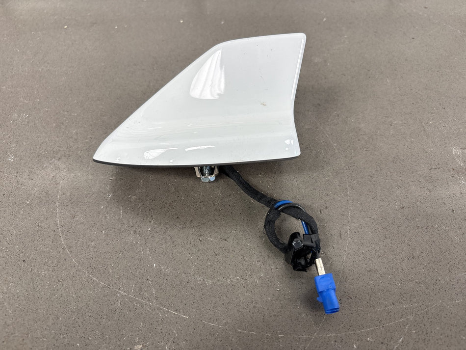 2018-2023 Ford Mustang S550 Roof Shark Fin Antenna Oxford White JD9T-19K351