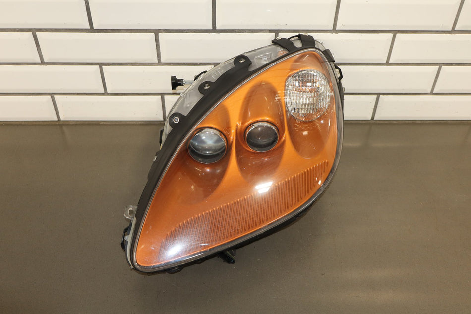 06-09 Chevy Corvette C6 LH Headlight (Heat Crack) Tested
