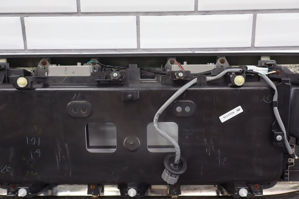 2013 Lexus GX460- Tail Finish Panel