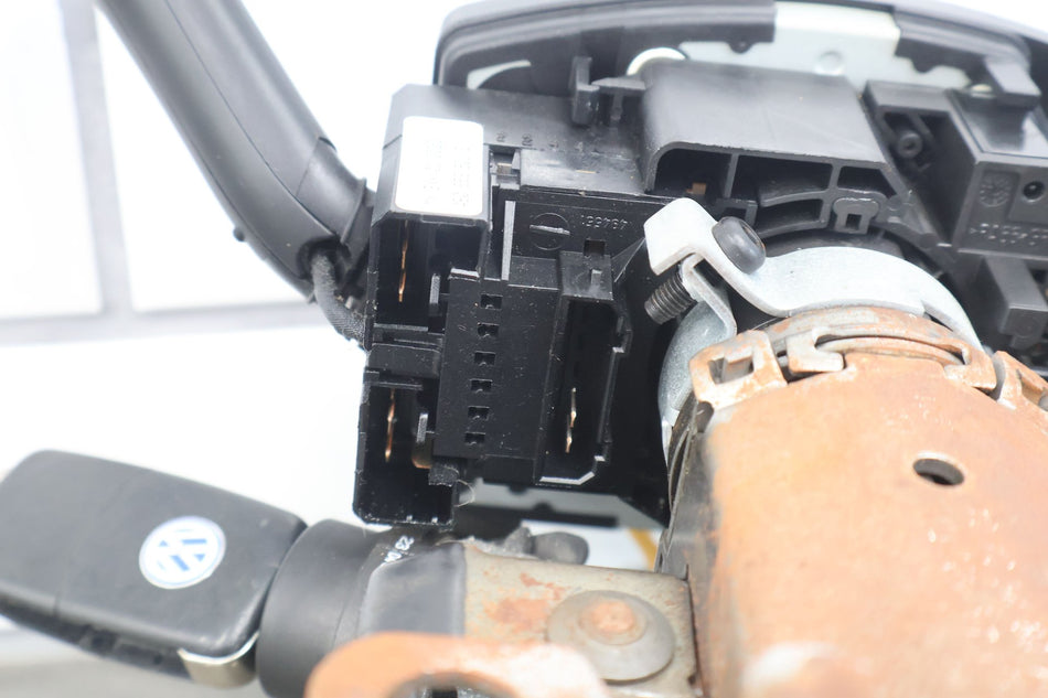 2005 Volkswagen Beetle- Steering Column