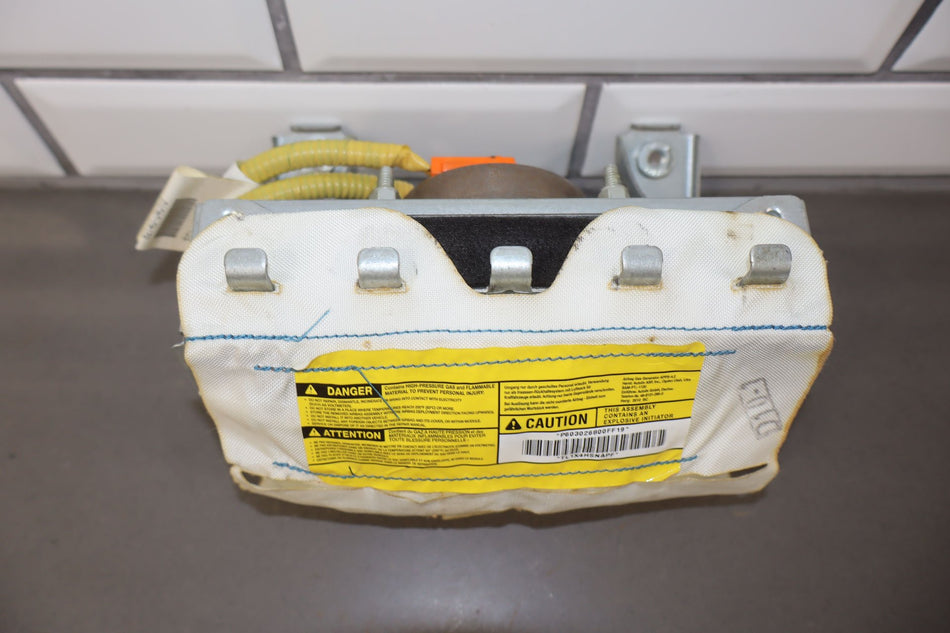 2010 Toyota Tacoma- Airbag