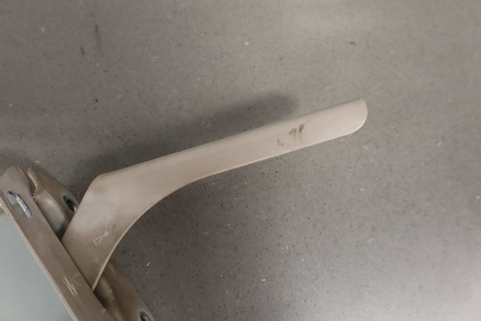 91-97 Toyota Land Cruiser Pair (2) Lower Tailgate Hinges