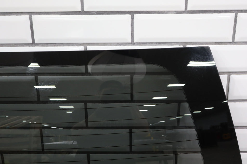 2005 Lexus GX470- Back Door Glass