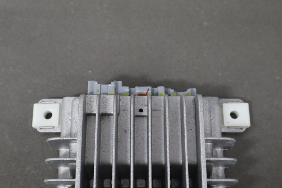 2009 Chevrolet Suburban 1500 Radio Amplifier 20811234 OEM