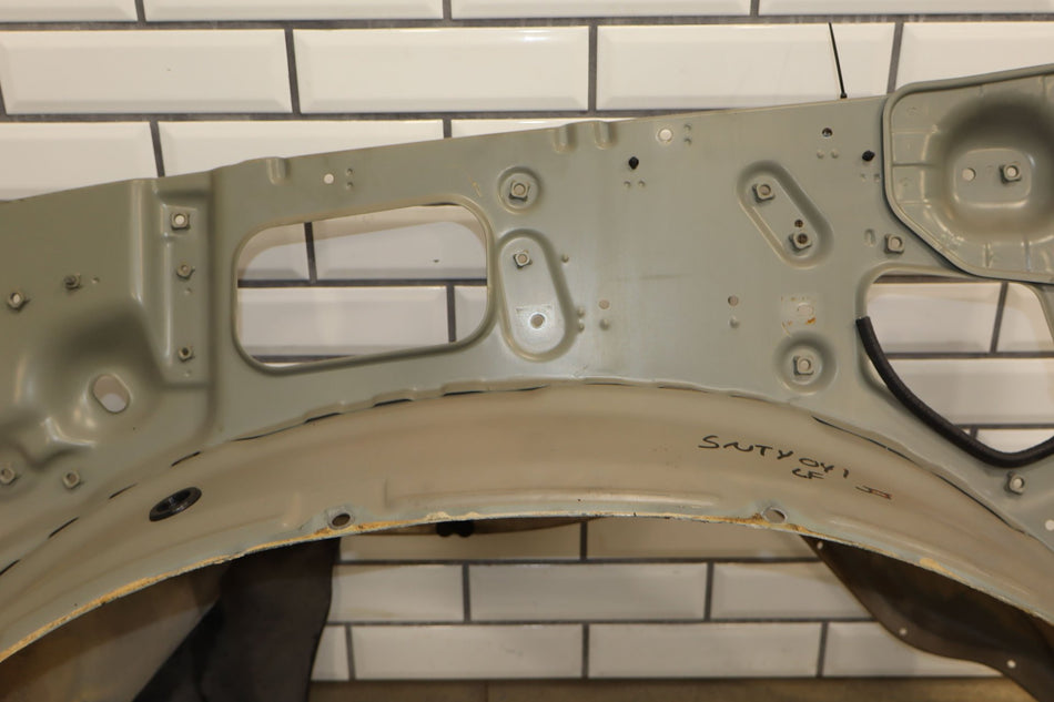 1992 Toyota Land Cruiser Left Driver Front Inner Fender Structure (Cut)