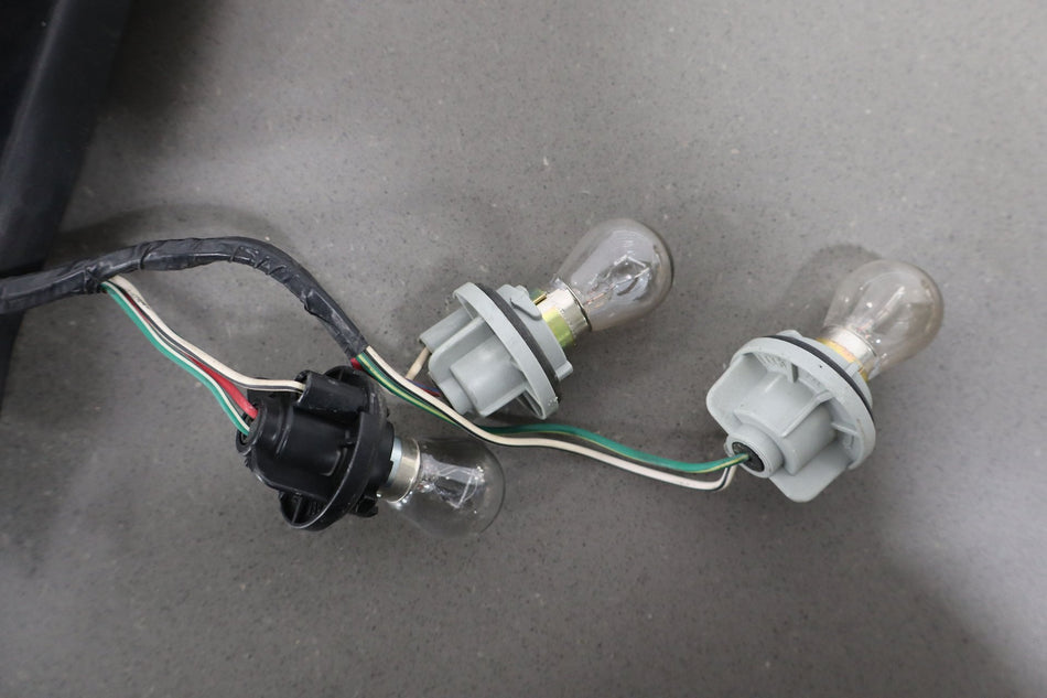 1996-1998 Lexus LX450 Left Driver Tail Light Wiring Harness