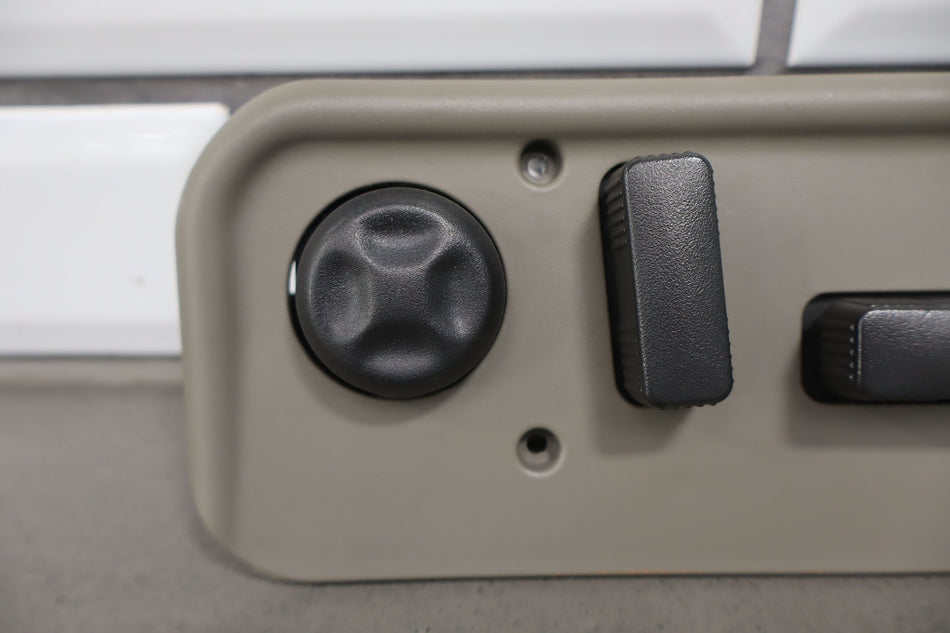2004 Hummer H2- Seat Switch