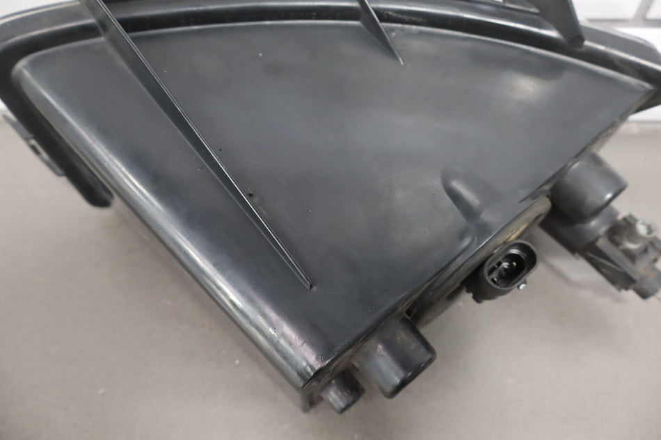 2005 Chevrolet Corvette- Left Front Lamp