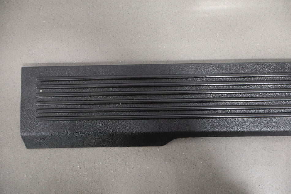 2006 Hummer H2- Set x4- Sill Plates