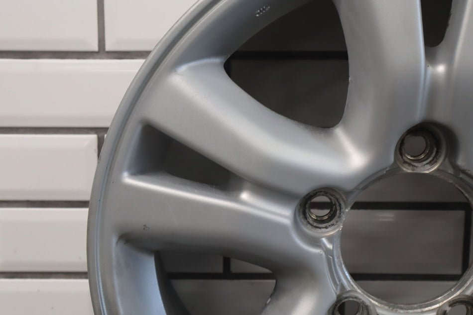 2003 Lexus LX470- Wheel