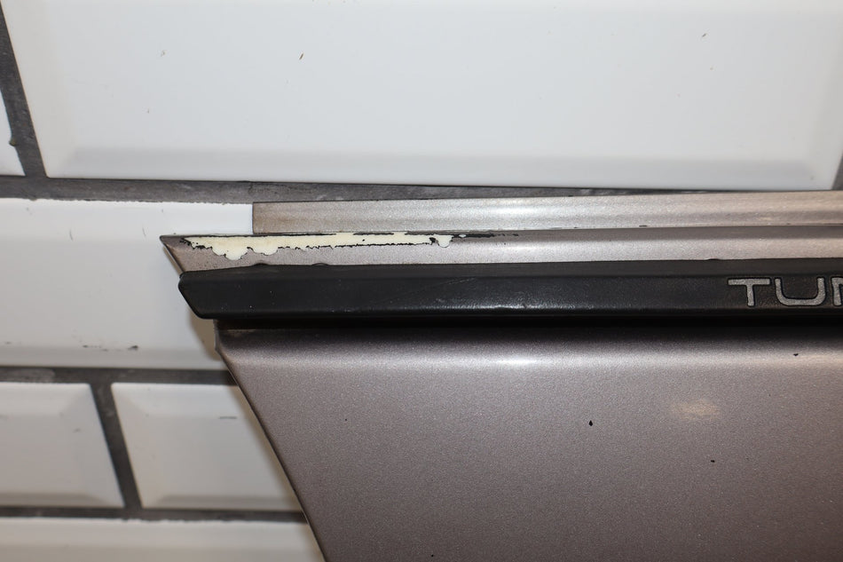 1988-1990 Chevrolet Corvette C4 Left Fender