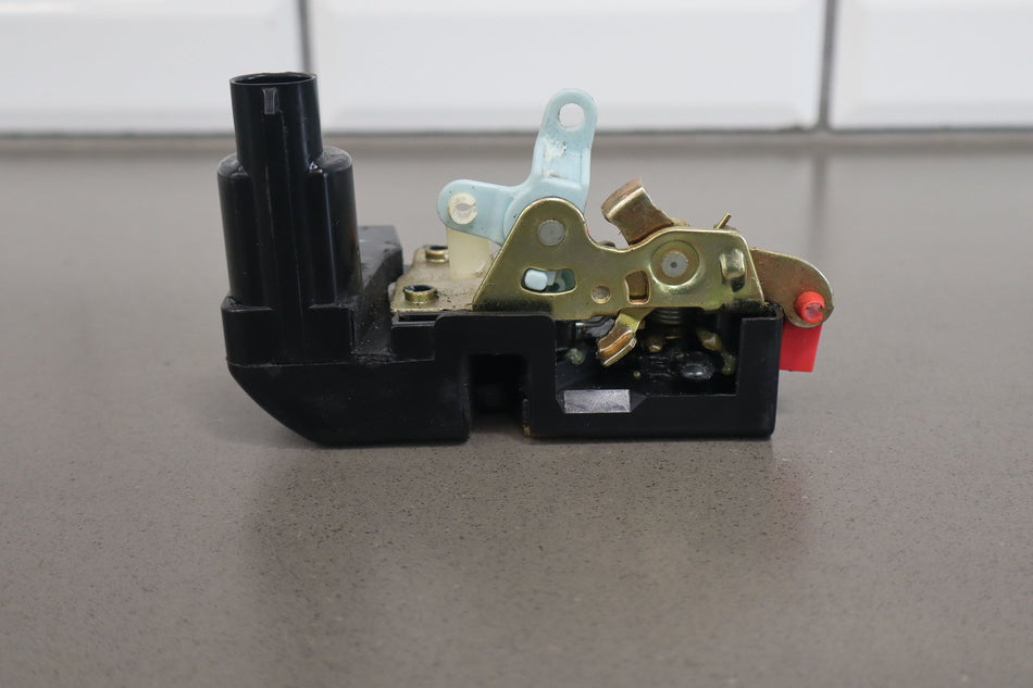 1999 Chrysler Prowler- Right Front Door Latch