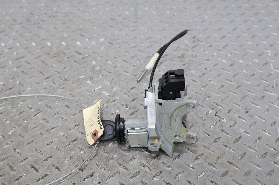 03-06 Cadillac Escalade Ignition Switch