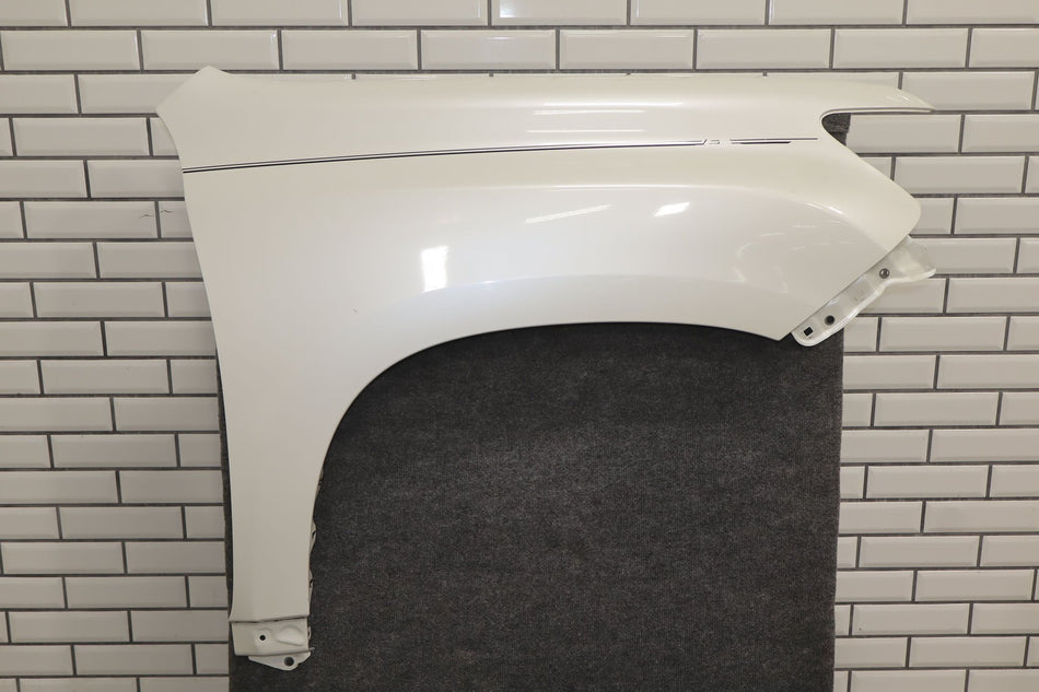 2010 Lexus GX460 Right Fender
