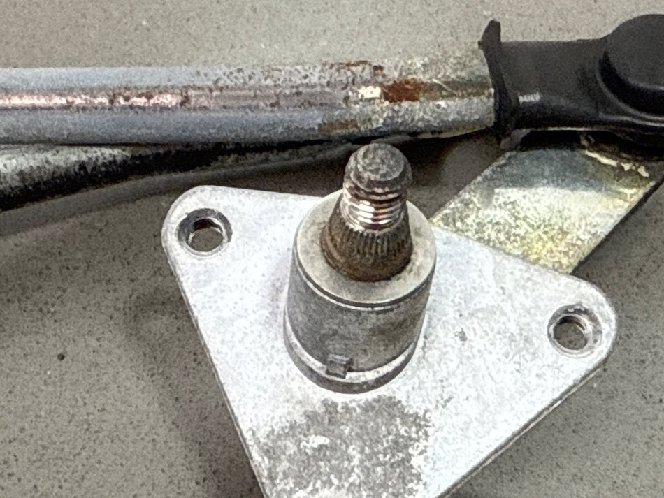 1987 Toyota Supra- Wiper Linkage