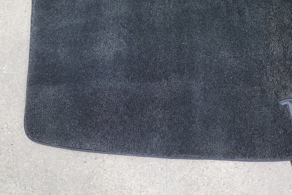 2013 Tesla Model S- Floor Mats
