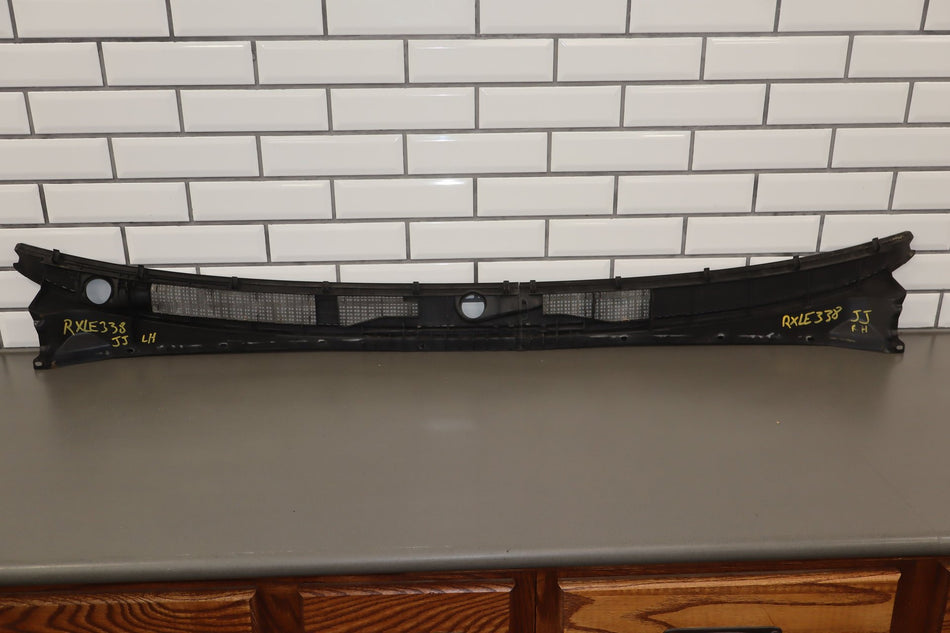1999 Lexus LX470- Cowl Vent Panel
