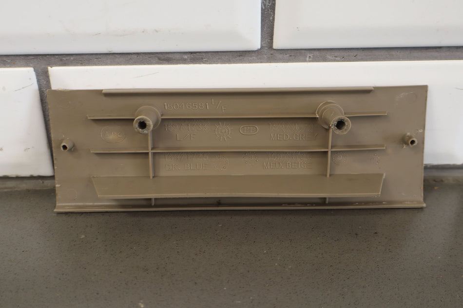 2000 Cadillac Escalade- Set x4- Sill Plates