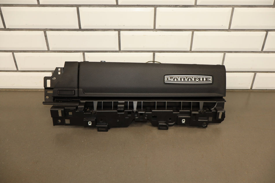 19-24 Ram 1500 (DT) Upper Glove Box Kit (Black X9)
