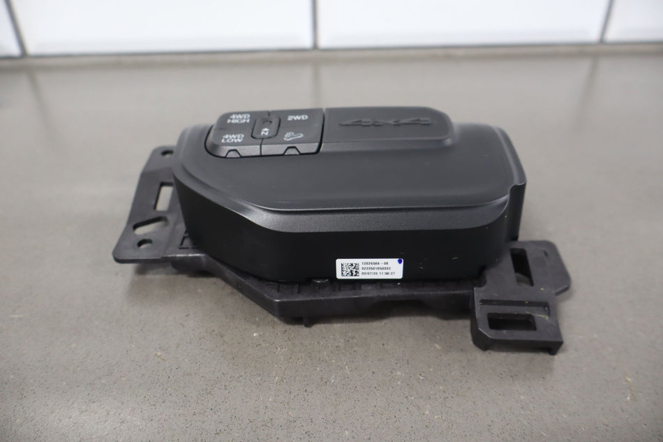 2020 Ram 2500 Laramie Dash Mounted Transfer Case Switch 68370837AE