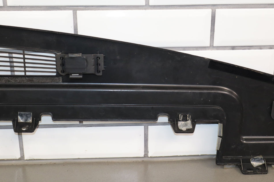 2005 Hummer H2- Dash Pad