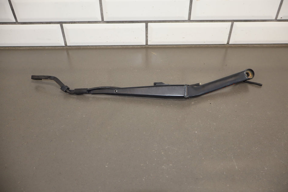 1997-2004 Chevrolet Corvette C5 Wiper Arm LH &amp; RH Pair