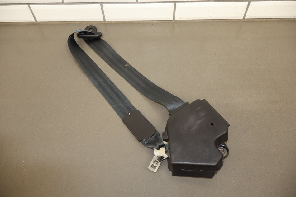 1986-1996 Chevrolet Corvette C4 Convertible Pair - Seat Belt Set | Black
