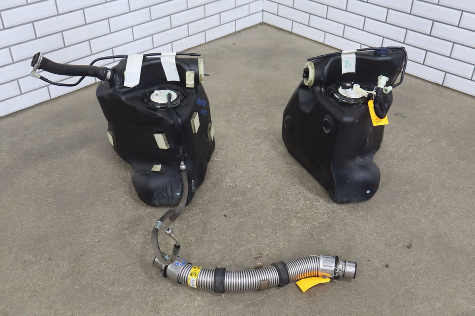2006 Cadillac XLR- Fuel Tank