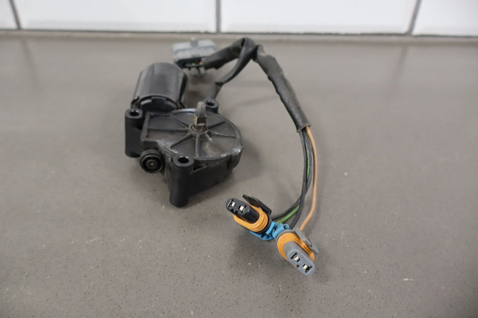 2000 Chevrolet Corvette- Left Headlight Motor