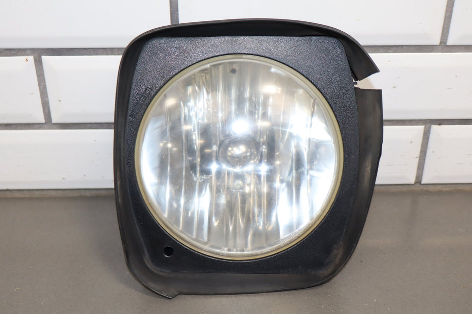 2003-2009 Hummer H2 Left Headlamp W/ Amber Marker Lamp 20821229