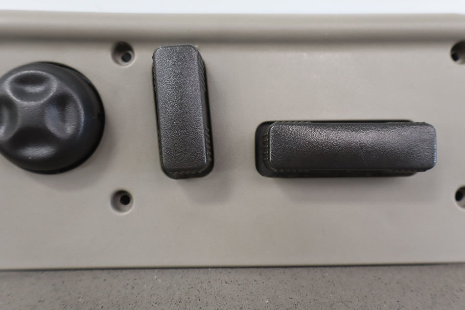 2003 Hummer H2- Seat Switch