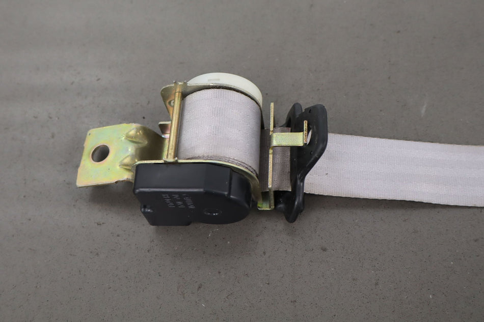 1993 Cadillac Fleetwood- Front Seat Belt