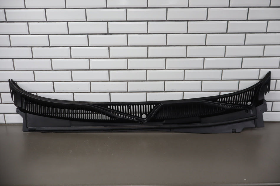 2001 Chevrolet Silverado Cowl Vent Panel OEM