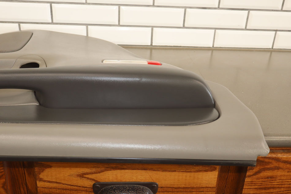 2003 Chevrolet Tahoe- Rear Door Trim