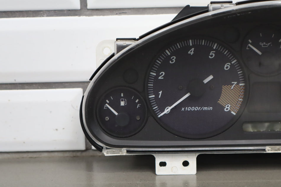 1999-2000 Mazda MX-5 Miata Speedometer NC1055471 Miles