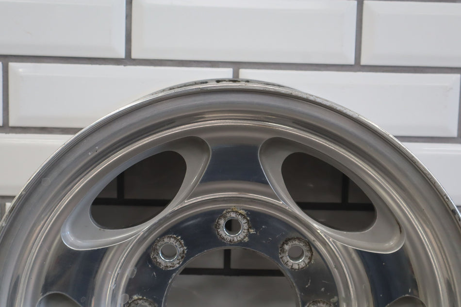 2003 Ford Excursion- Wheel