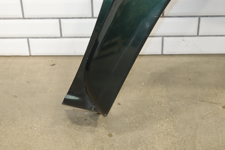 99-02 Chevy Silverado 99-06 Suburban Tahoe Right RH Fender Forest Green 47