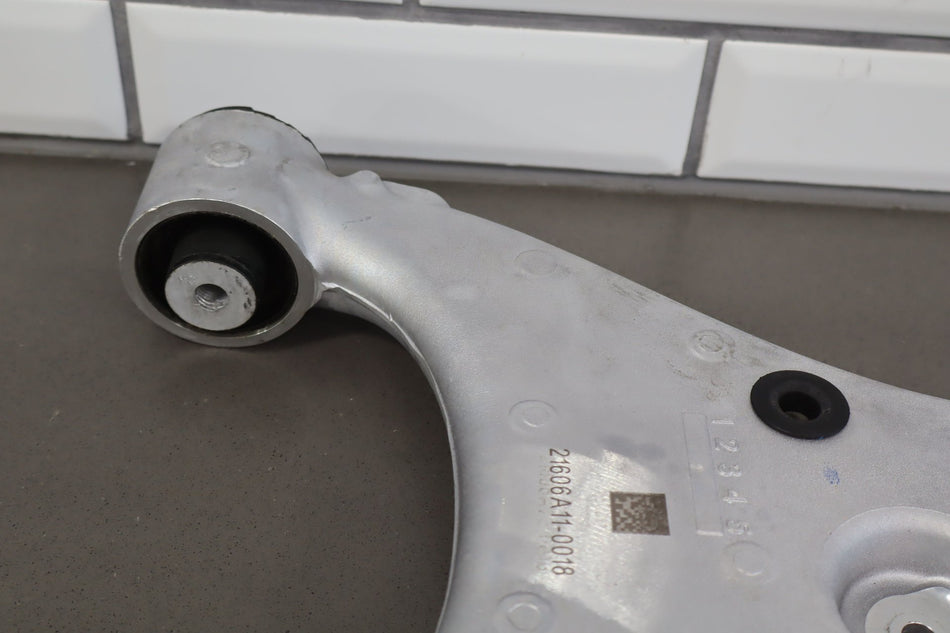 2013 Tesla Model S- Right Rear Lower Control Arm