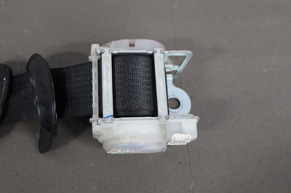 2016 Dodge Challenger- Rear Seat Belt
