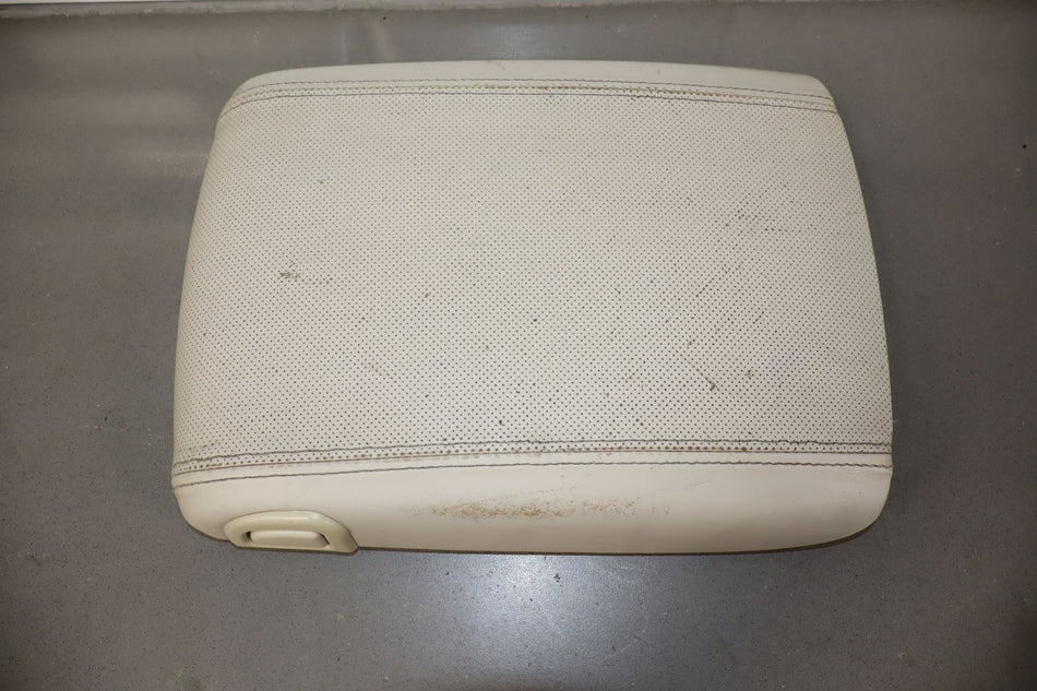 Console Lid, 2005, Cadillac, Escalade ESV