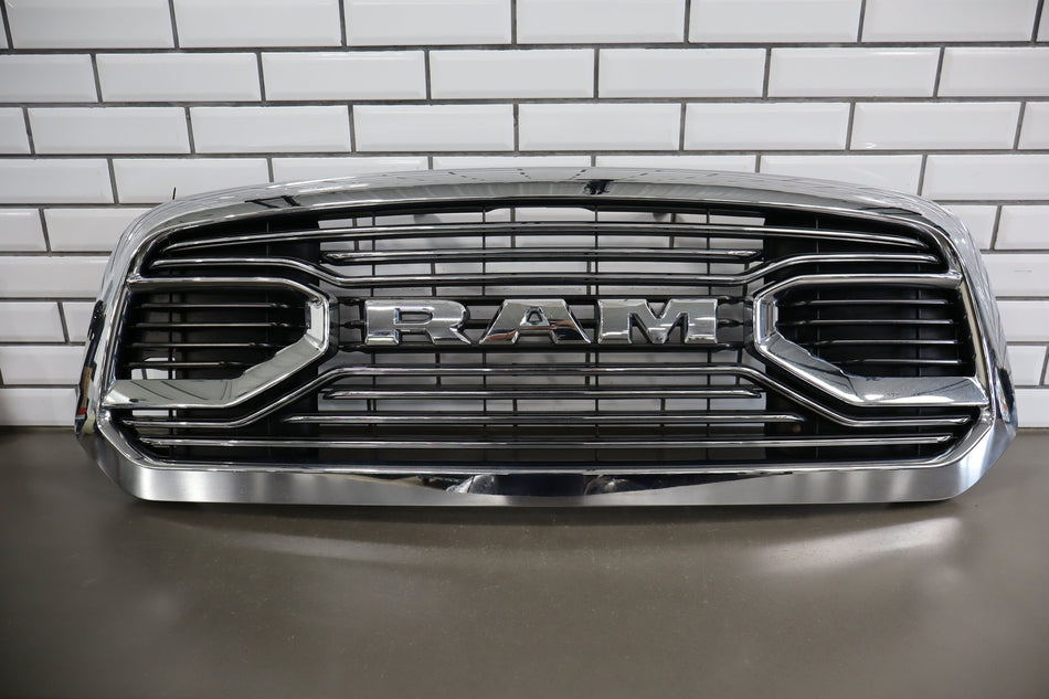 2013-2023 Ram 1500 Grille 68094301AC OEM