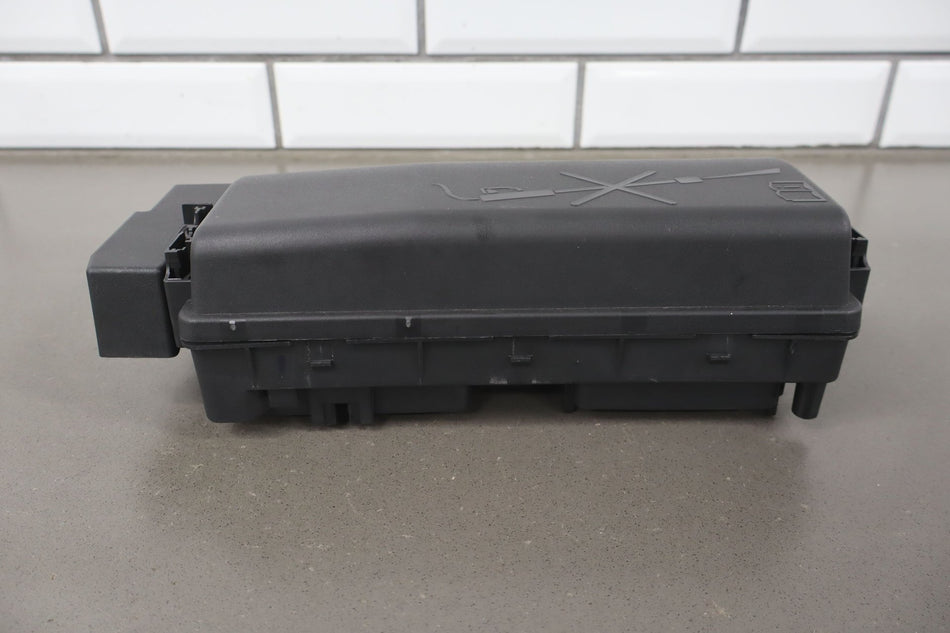2018 Chevrolet Colorado- Engine Fuse Box