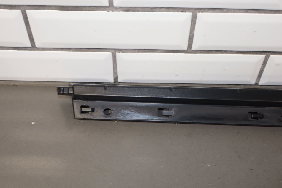 2003-2009 Hummer H2 SUV Driver Left Front Roof Molding {Part Number}
