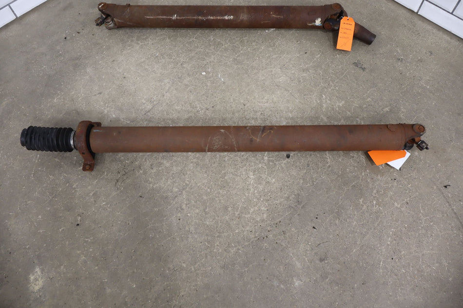 2004 GMC Sierra 2500- Rear Drive Shaft