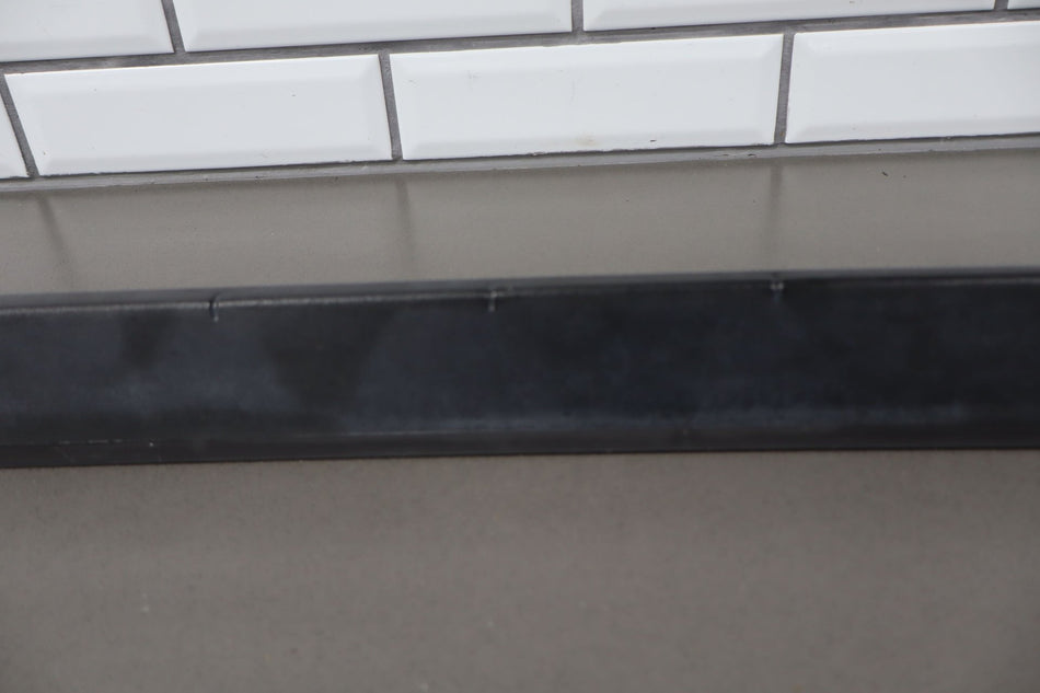 2003-2009 Hummer H2 SUV Driver Left Rear Roof Molding 15241411