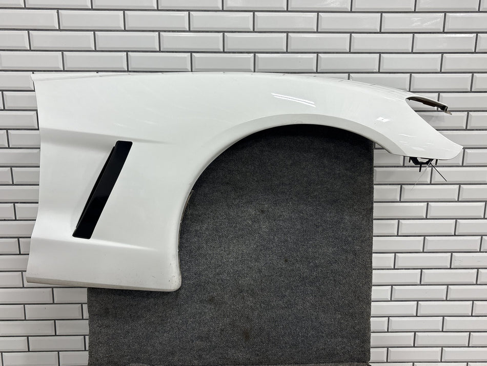 05-13 Chevy Corvette C6 Base Passenger Right RH Front Fender