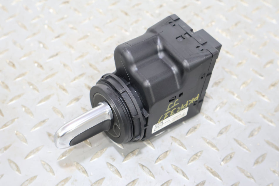 17-24 Porsche 718 Cayman Boxster Ignition Switch