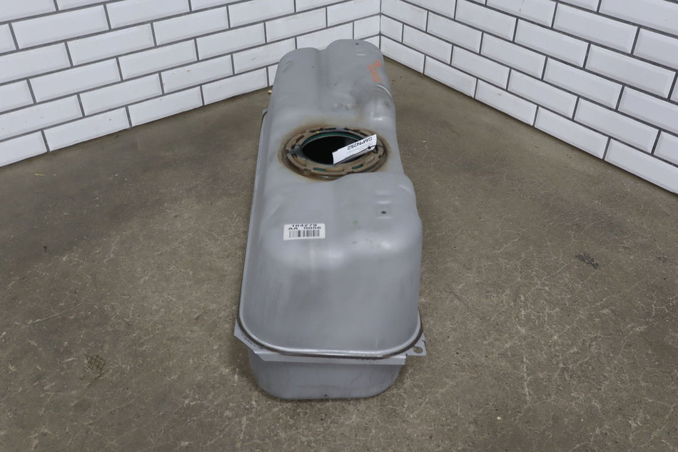 2004-2006 Pontiac GTO Fuel Tank 92157560 OEM