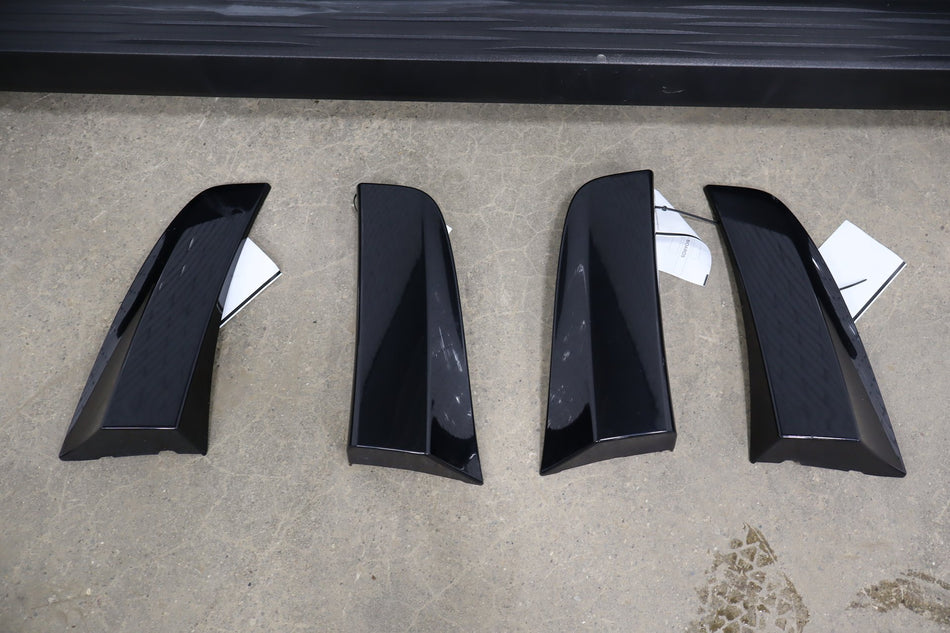 08-13 Chevy Tahoe Hybrid Running Boards 6pc Fender Door Moldings