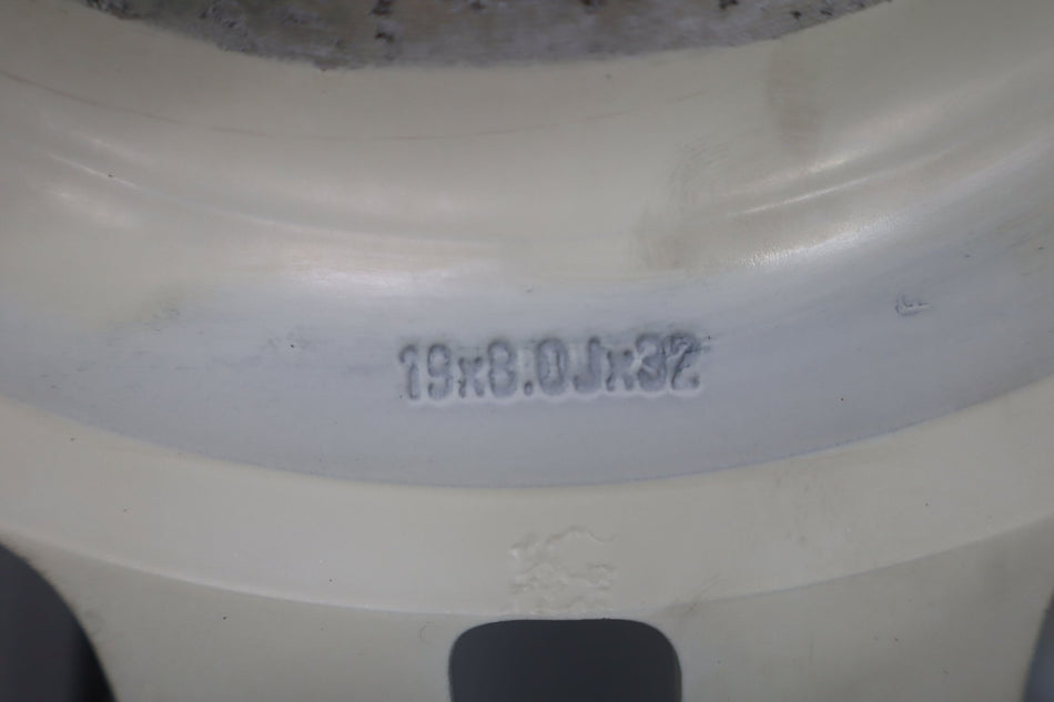2004 Chevrolet SSR- Wheel